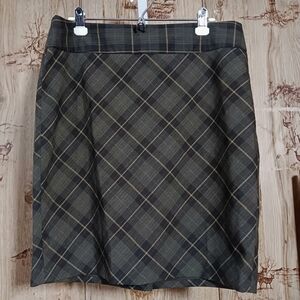 The Limited Green Plaid Pencil Skirt Size 12